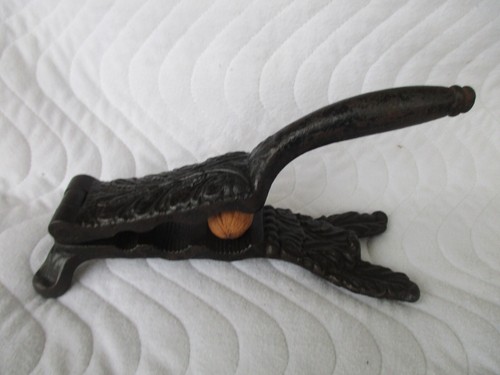 Antiker nussknacker für 3 - ,