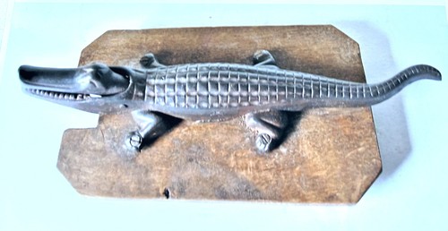 Großes krokodil als - großes,